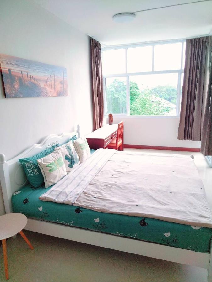 Supanich Condo Opposite The Train Station Chiangmai Чиангмай Экстерьер фото